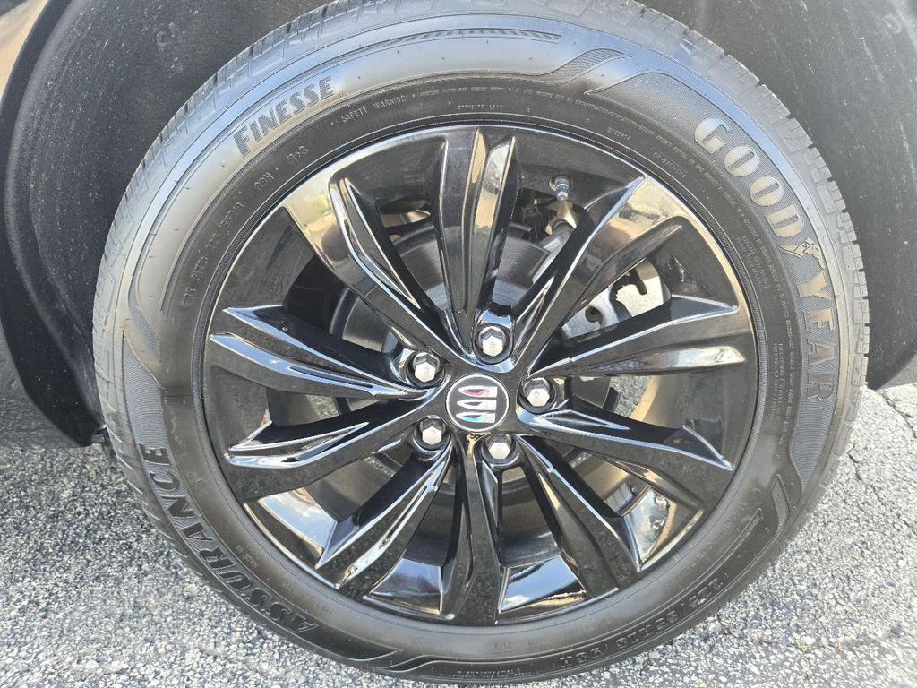 used 2025 Buick Envista car, priced at $25,995
