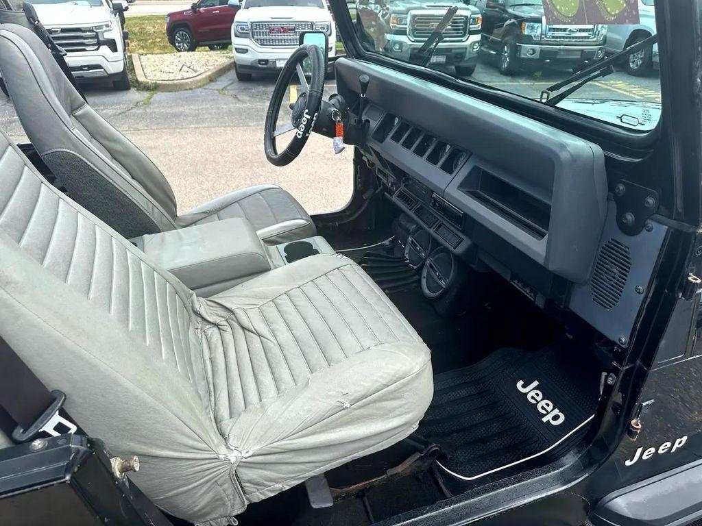 used 1990 Jeep Wrangler car, priced at $7,695