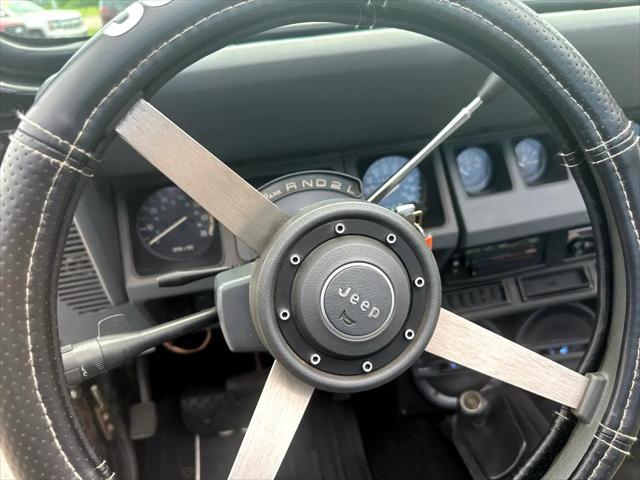 used 1990 Jeep Wrangler car, priced at $8,995