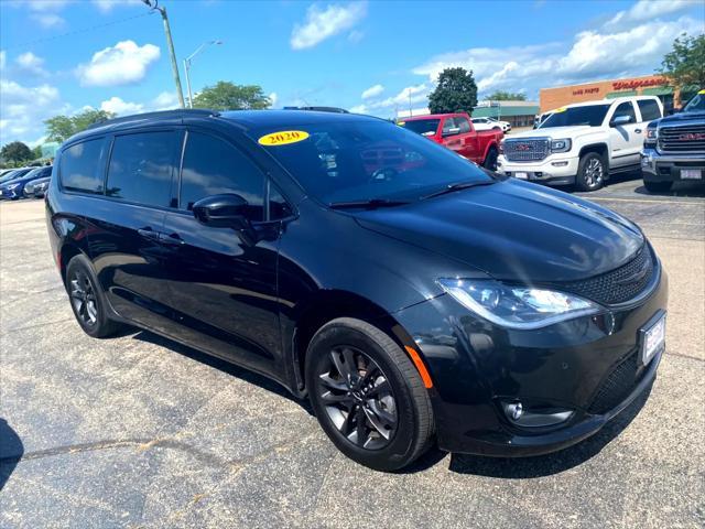 used 2020 Chrysler Pacifica car, priced at $26,995