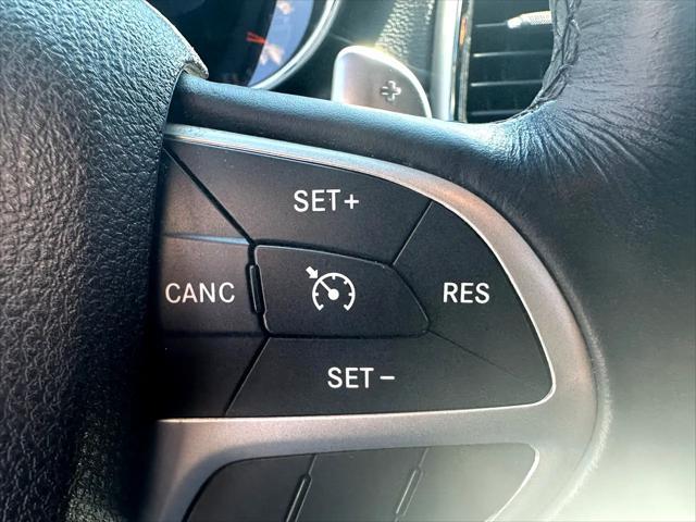 used 2015 Jeep Grand Cherokee car, priced at $17,995