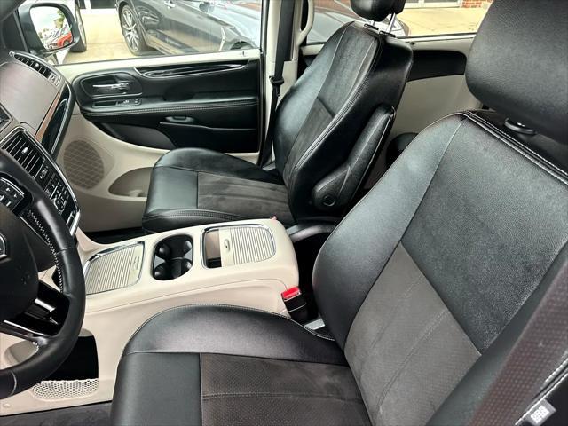 used 2019 Dodge Grand Caravan car, priced at $18,995
