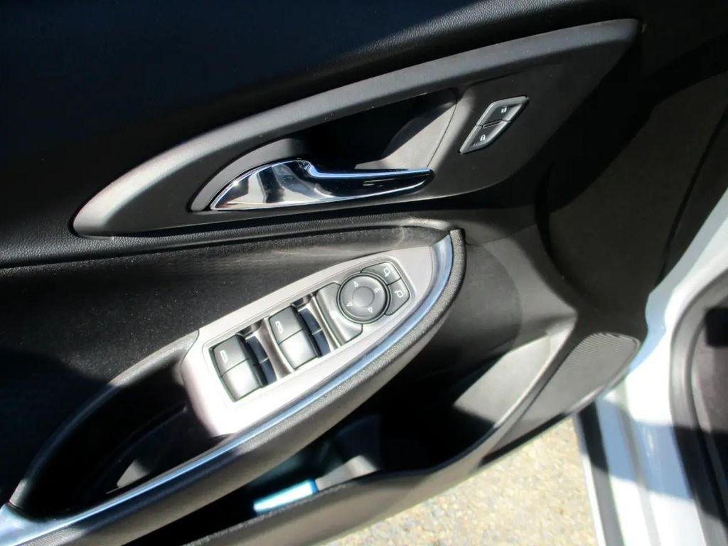 used 2018 Chevrolet Malibu car, priced at $18,995