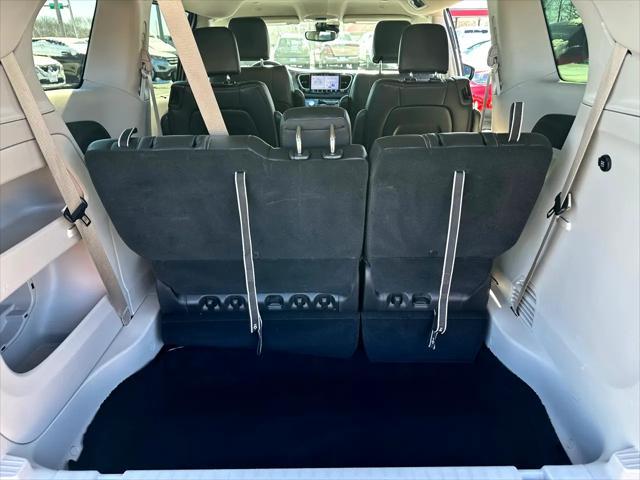 used 2024 Chrysler Pacifica car, priced at $32,995