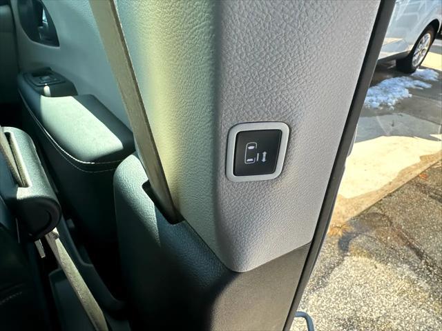 used 2024 Chrysler Pacifica car, priced at $32,995
