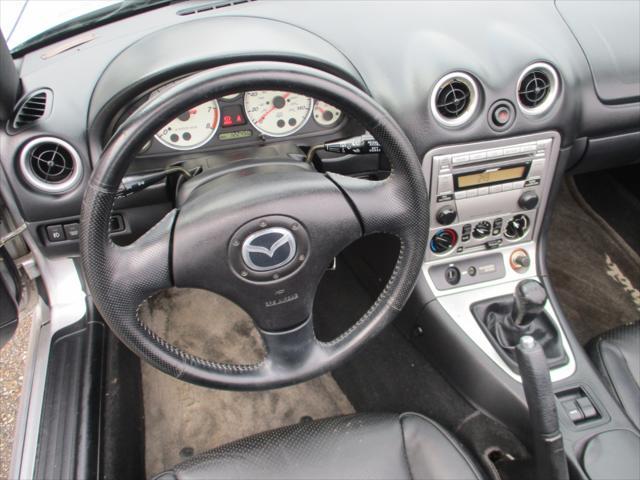 used 2004 Mazda MX-5 Miata car, priced at $8,995