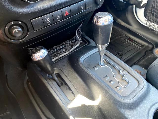 used 2012 Jeep Wrangler Unlimited car, priced at $15,995