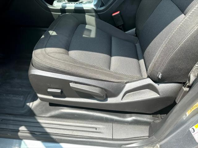 used 2022 Chevrolet Colorado car, priced at $19,995