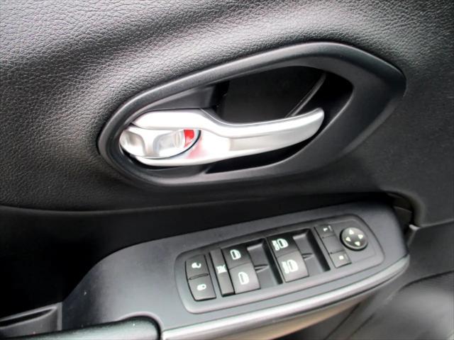 used 2016 Jeep Cherokee car, priced at $17,995