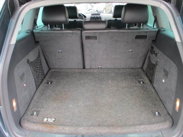 used 2006 Volkswagen Touareg car, priced at $8,495