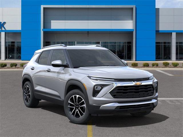 new 2025 Chevrolet TrailBlazer car, priced at $28,323