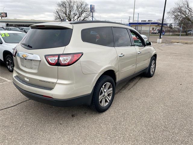 used 2015 Chevrolet Traverse car, priced at $6,900