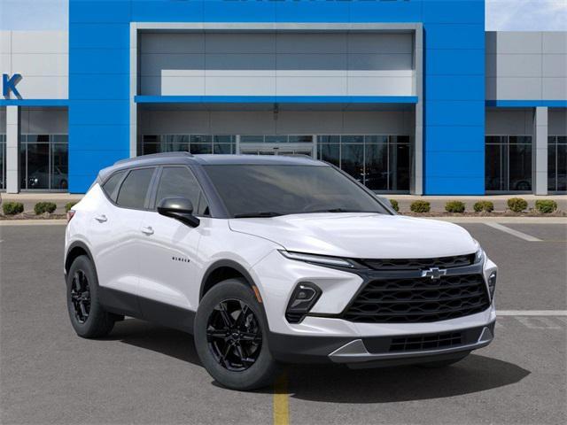 new 2025 Chevrolet Blazer car, priced at $38,335