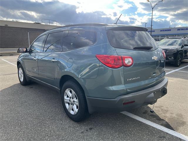 used 2009 Chevrolet Traverse car, priced at $5,473