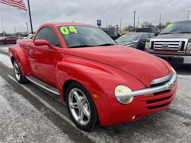 used 2004 Chevrolet SSR car, priced at $15,500