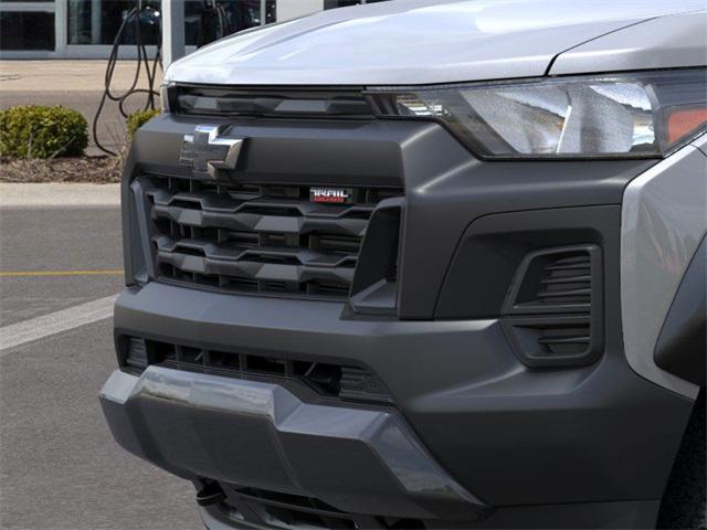 new 2024 Chevrolet Colorado car, priced at $40,017