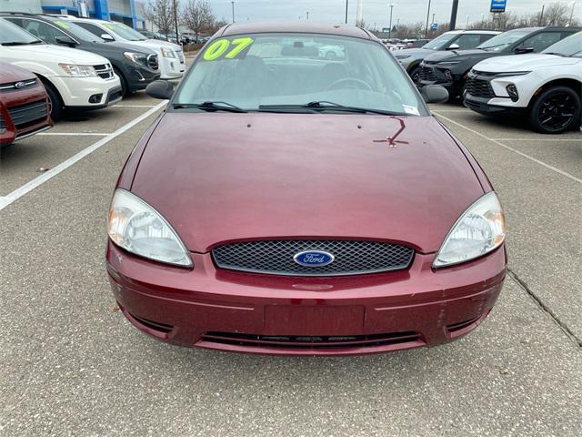 used 2007 Ford Taurus car, priced at $3,495