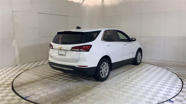 used 2022 Chevrolet Equinox car, priced at $18,900