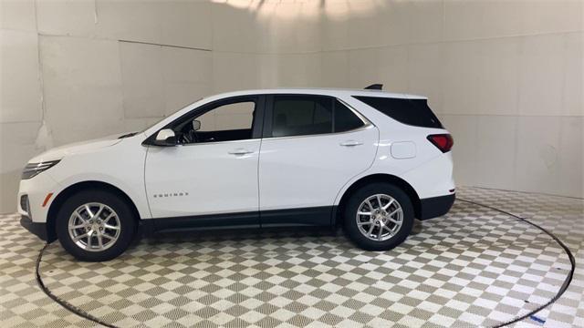 used 2022 Chevrolet Equinox car, priced at $18,900
