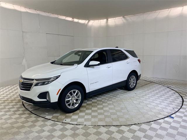 used 2022 Chevrolet Equinox car, priced at $18,900