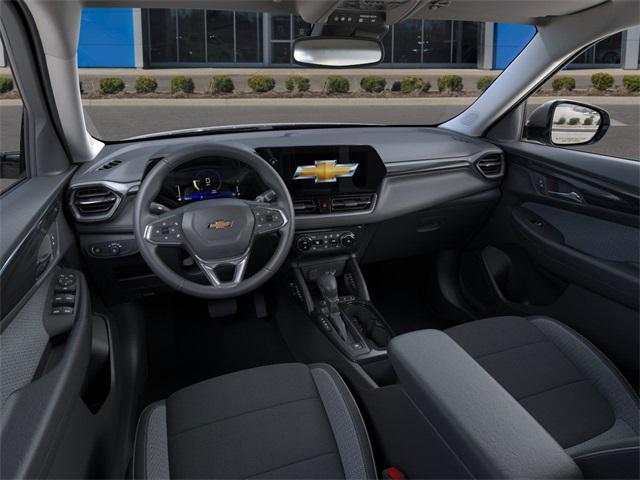 new 2025 Chevrolet TrailBlazer car, priced at $26,918