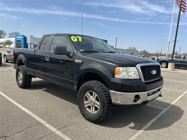 used 2007 Ford F-150 car, priced at $5,500