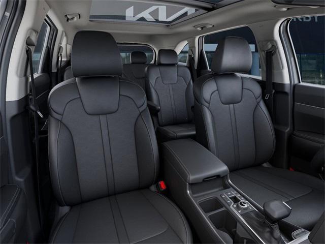 new 2025 Kia Sorento car, priced at $43,025