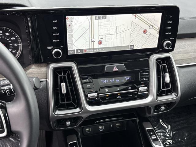 used 2023 Kia Sorento car, priced at $35,806
