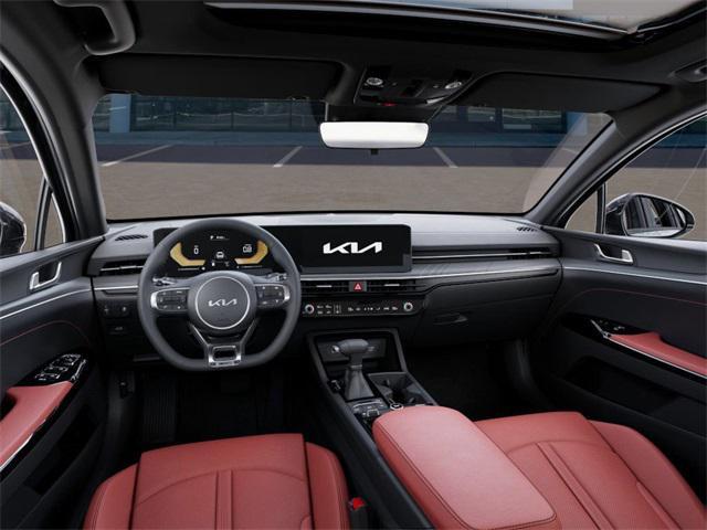 new 2025 Kia K5 car, priced at $32,295