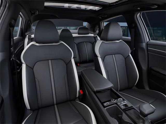 new 2025 Kia K5 car, priced at $32,045