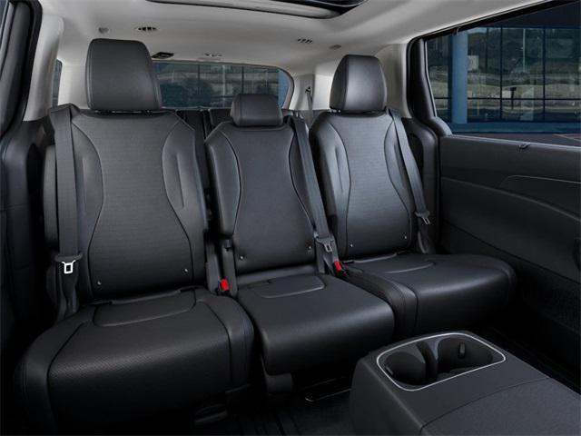 new 2026 Kia Carnival Hybrid car, priced at $55,285