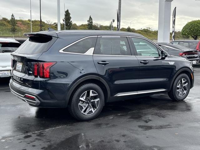 used 2022 Kia Sorento Hybrid car, priced at $30,385