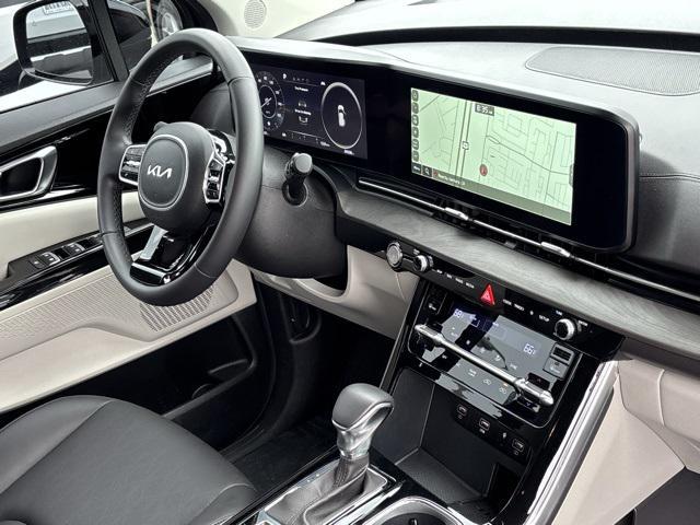 used 2024 Kia Carnival car, priced at $42,912