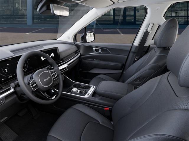 new 2025 Kia Carnival Hybrid car, priced at $55,095