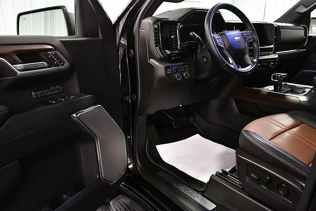 used 2024 Chevrolet Silverado 1500 car, priced at $55,000