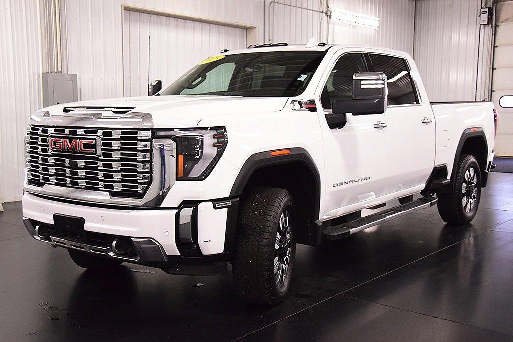 used 2025 GMC Sierra 2500 car, priced at $75,895
