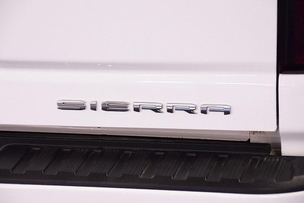 used 2025 GMC Sierra 2500 car, priced at $75,895