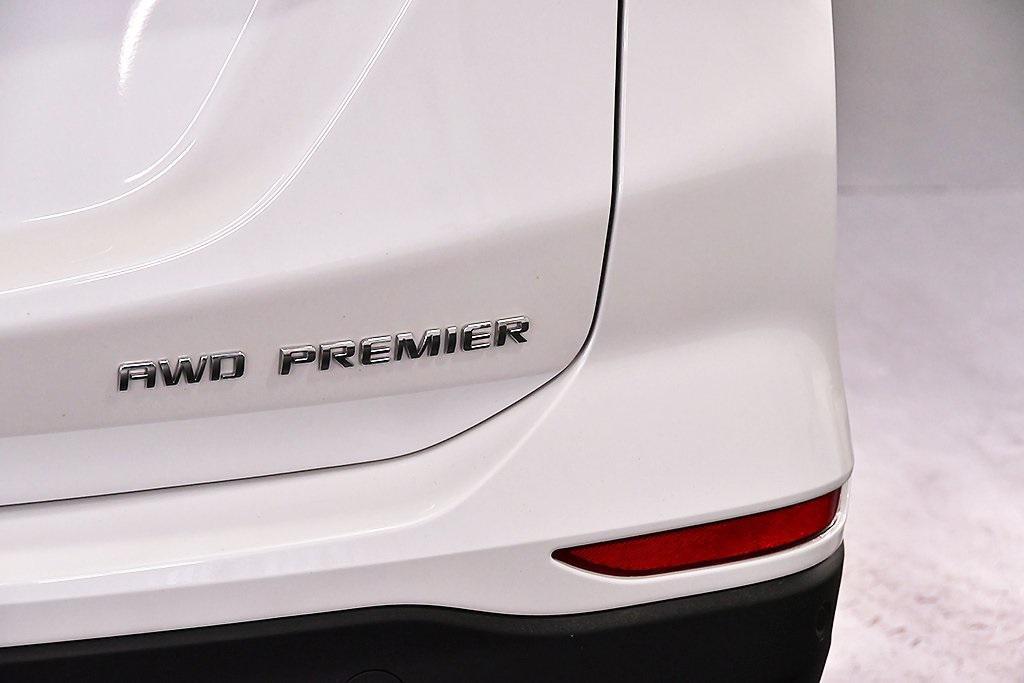 used 2022 Chevrolet Equinox car, priced at $23,655