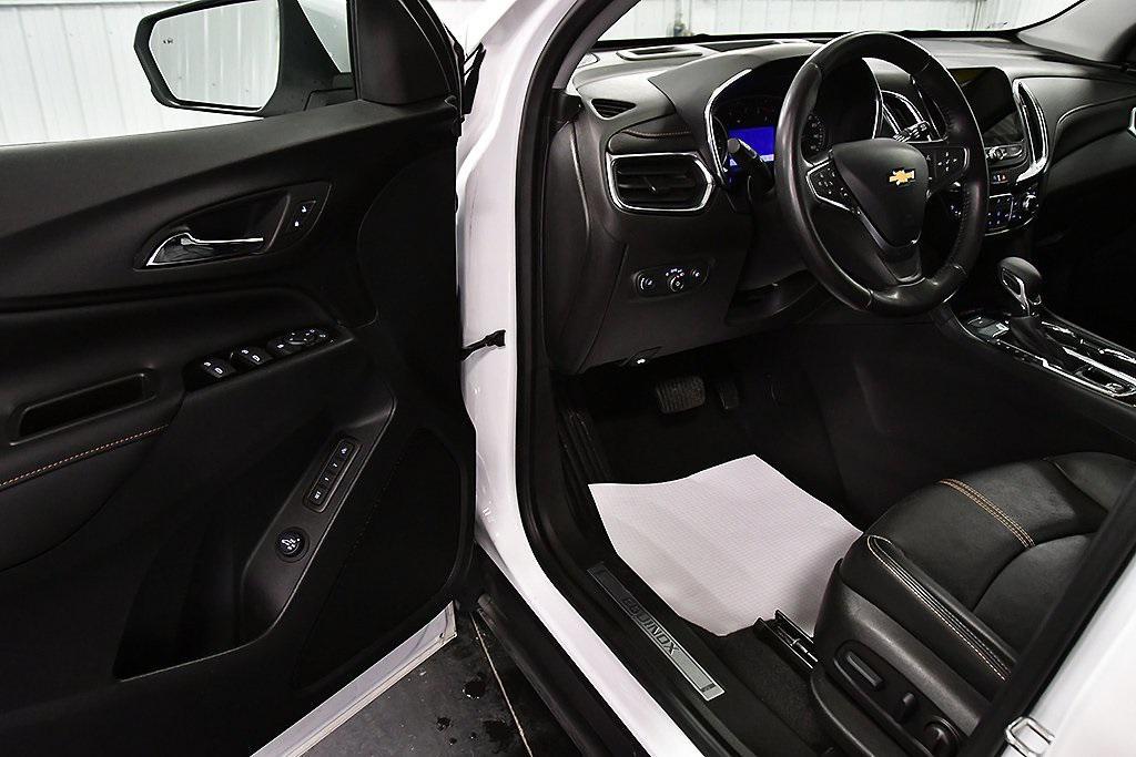 used 2022 Chevrolet Equinox car, priced at $23,655