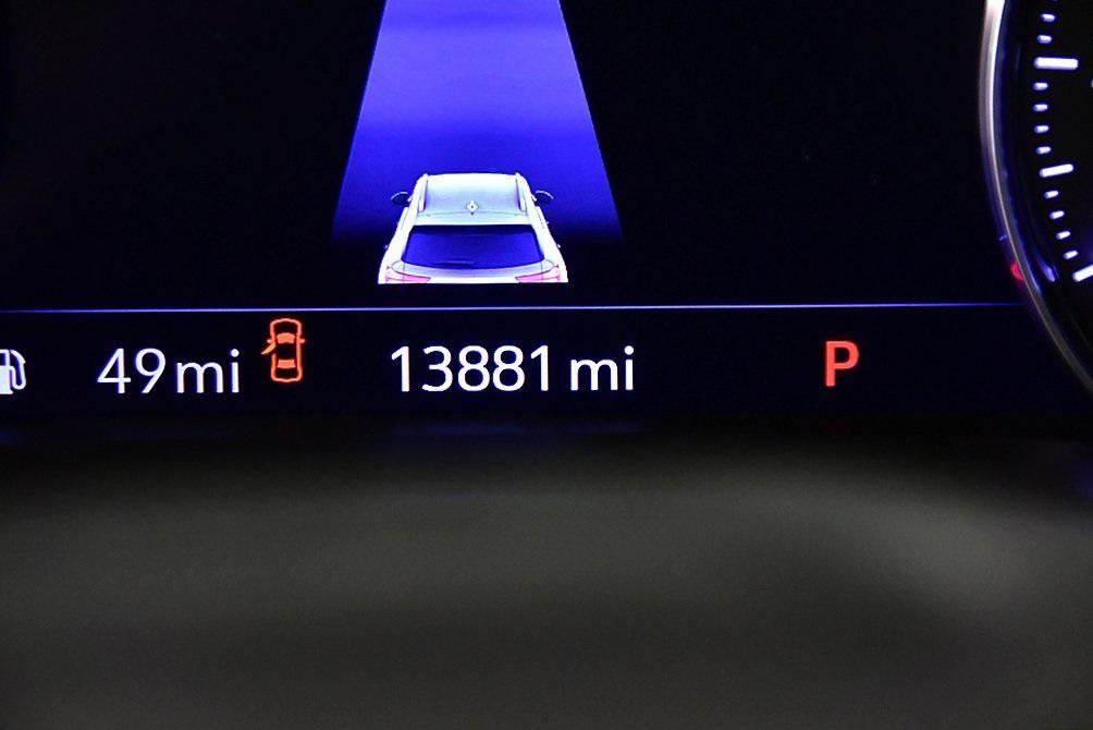 used 2023 Buick Envision car, priced at $30,000