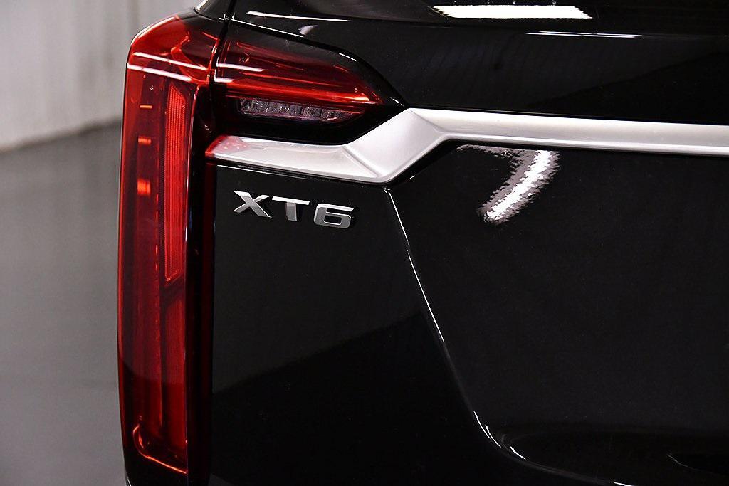 used 2022 Cadillac XT6 car, priced at $36,995