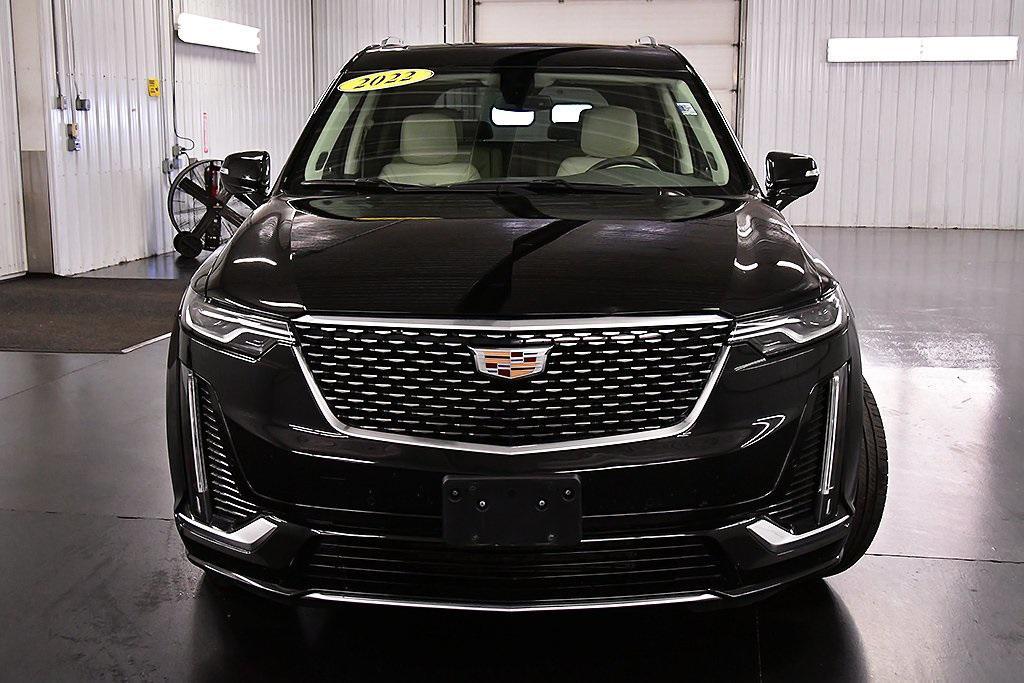used 2022 Cadillac XT6 car, priced at $36,995