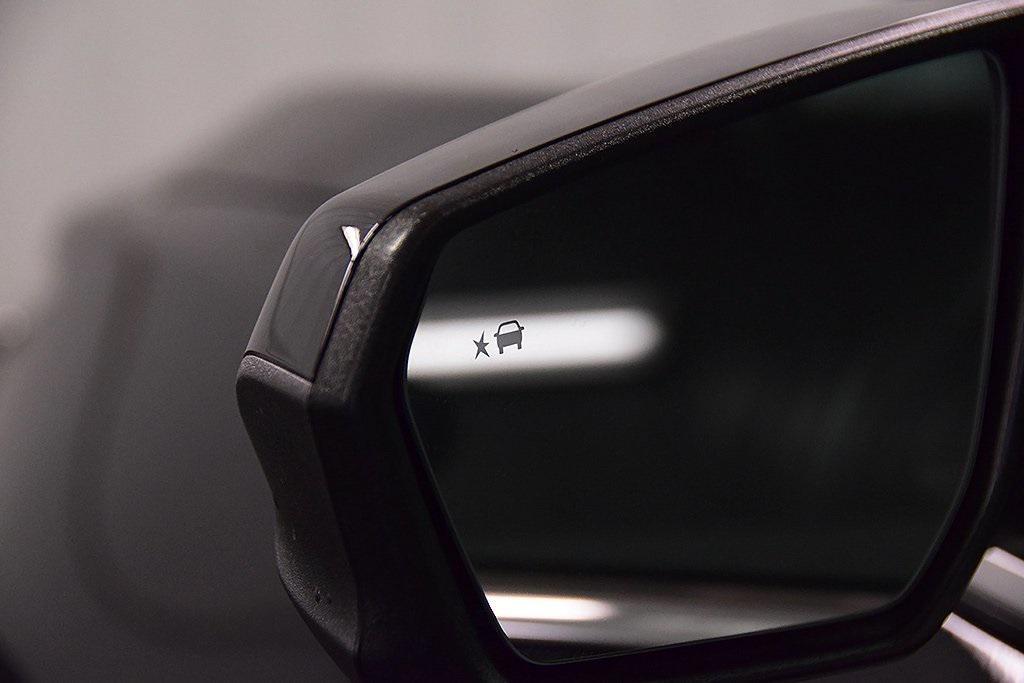 used 2024 Chevrolet Equinox car, priced at $24,000