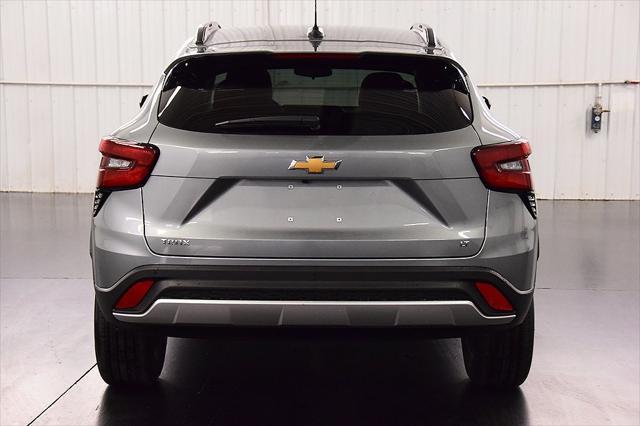 new 2025 Chevrolet Trax car, priced at $24,985