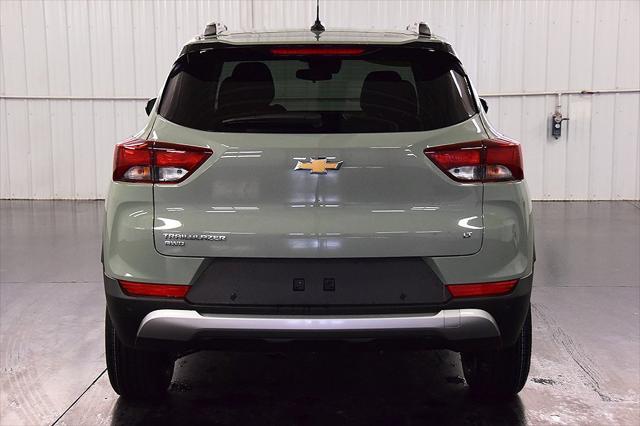 new 2025 Chevrolet TrailBlazer car, priced at $28,835