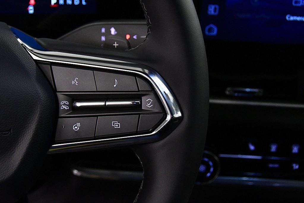 new 2026 Chevrolet Equinox car, priced at $33,685