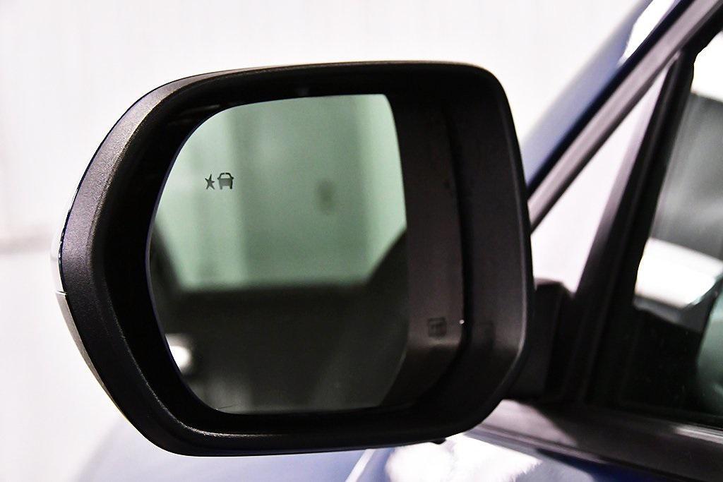 new 2026 Chevrolet Equinox car, priced at $33,685