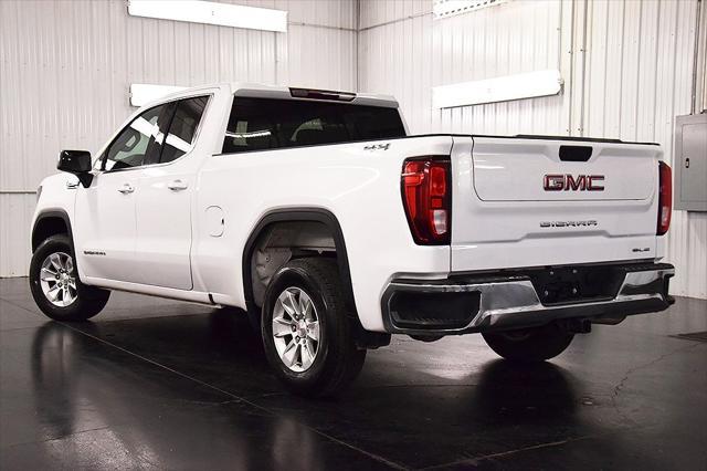 used 2022 GMC Sierra 1500 car, priced at $35,995