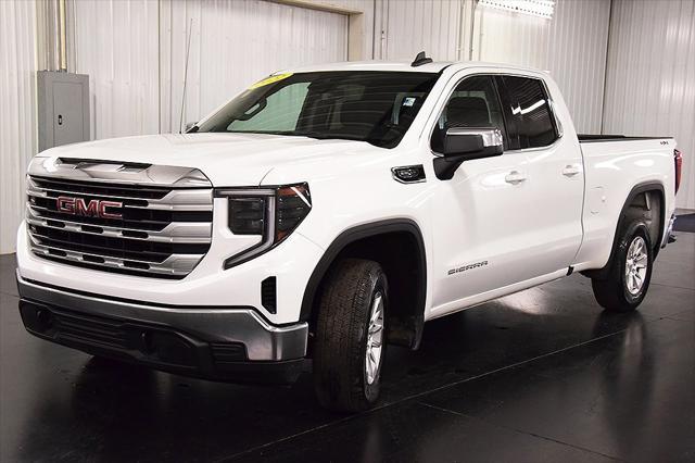 used 2022 GMC Sierra 1500 car, priced at $35,995