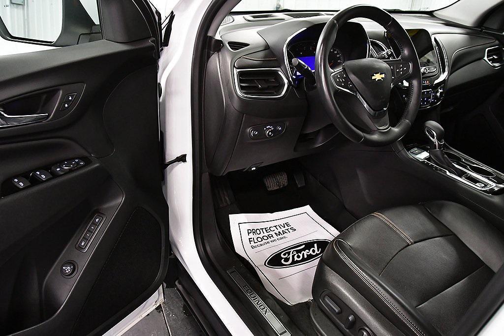 used 2022 Chevrolet Equinox car, priced at $22,994